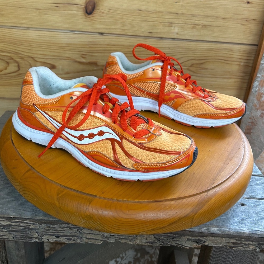 Saucony Shadow Genesis Orange Yellow Running Shoes Womens 8.5 S15142-9 Sneaker
